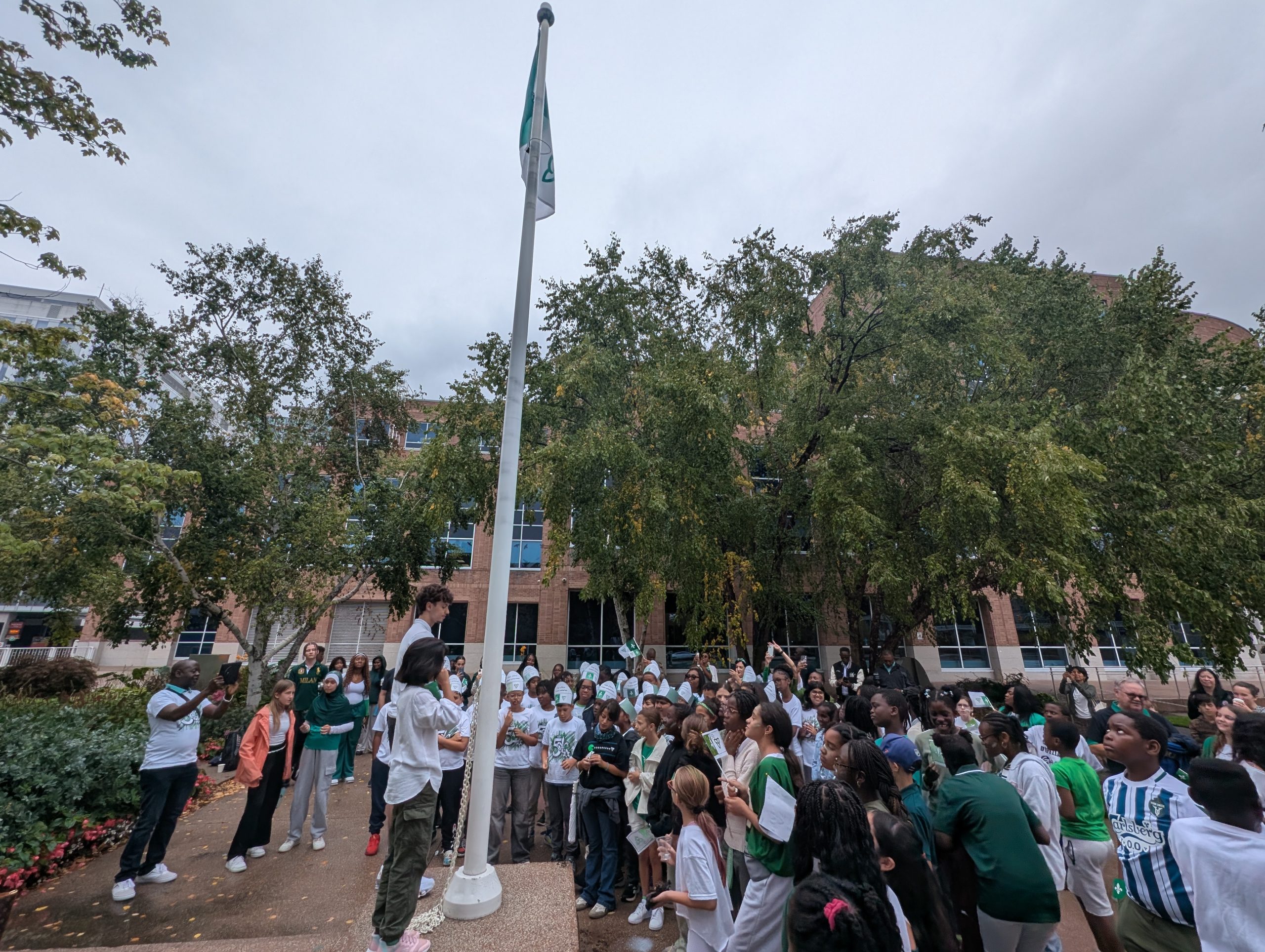 La communauté de CAH célèbre les 50 ans du drapeau franco-ontarien